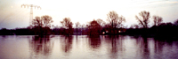 die elbe bei magdeburg. blick auf das dem hafen gegenüber liegende ufer. magdeburg, 24. märz 2005